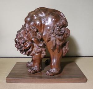 備前焼獅子