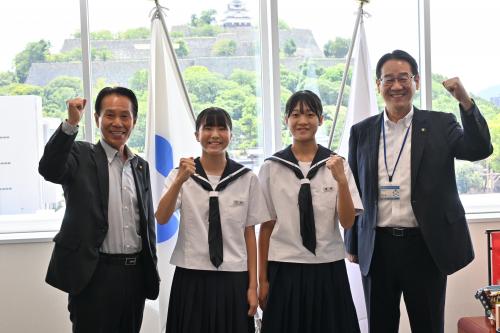 表敬訪問時の写真
