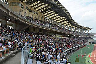 Pikaraスタジアム（香川県立丸亀競技場）の画像