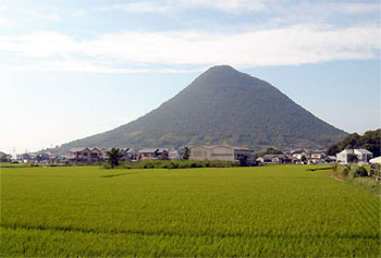 画像：飯野山