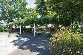 画像：東新開児童公園