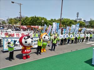 令和7年お城まつりパレードに参加